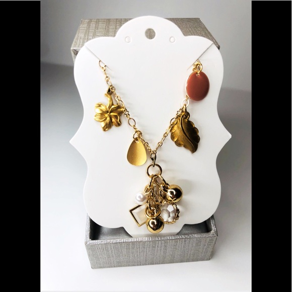 Gold Charm Bracelet - Picture 8 of 9